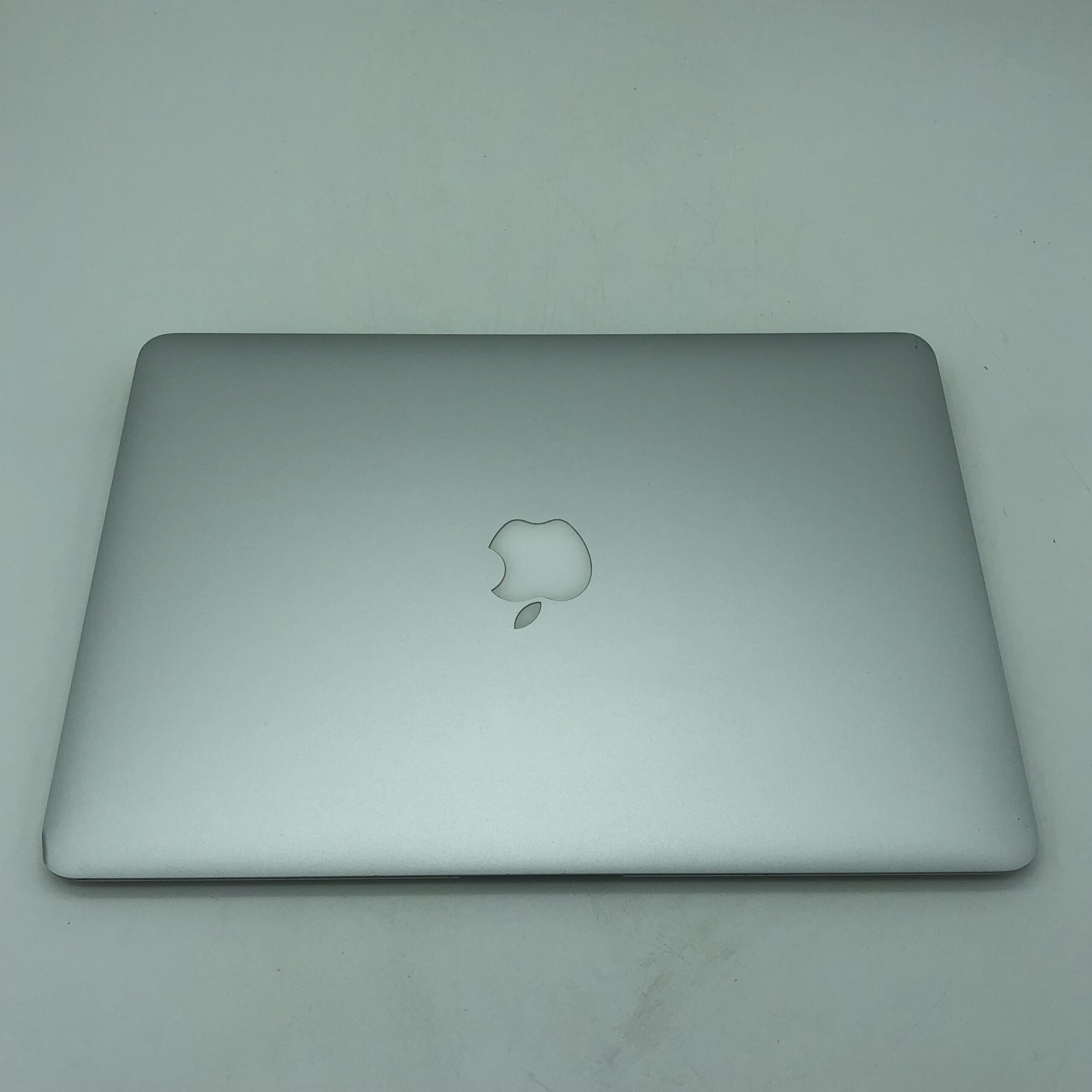 Apple MacBook Air 13" intel® Dual-Core i5 1.7GHz Mid 2011 (Ricondizionato) - immagine 2