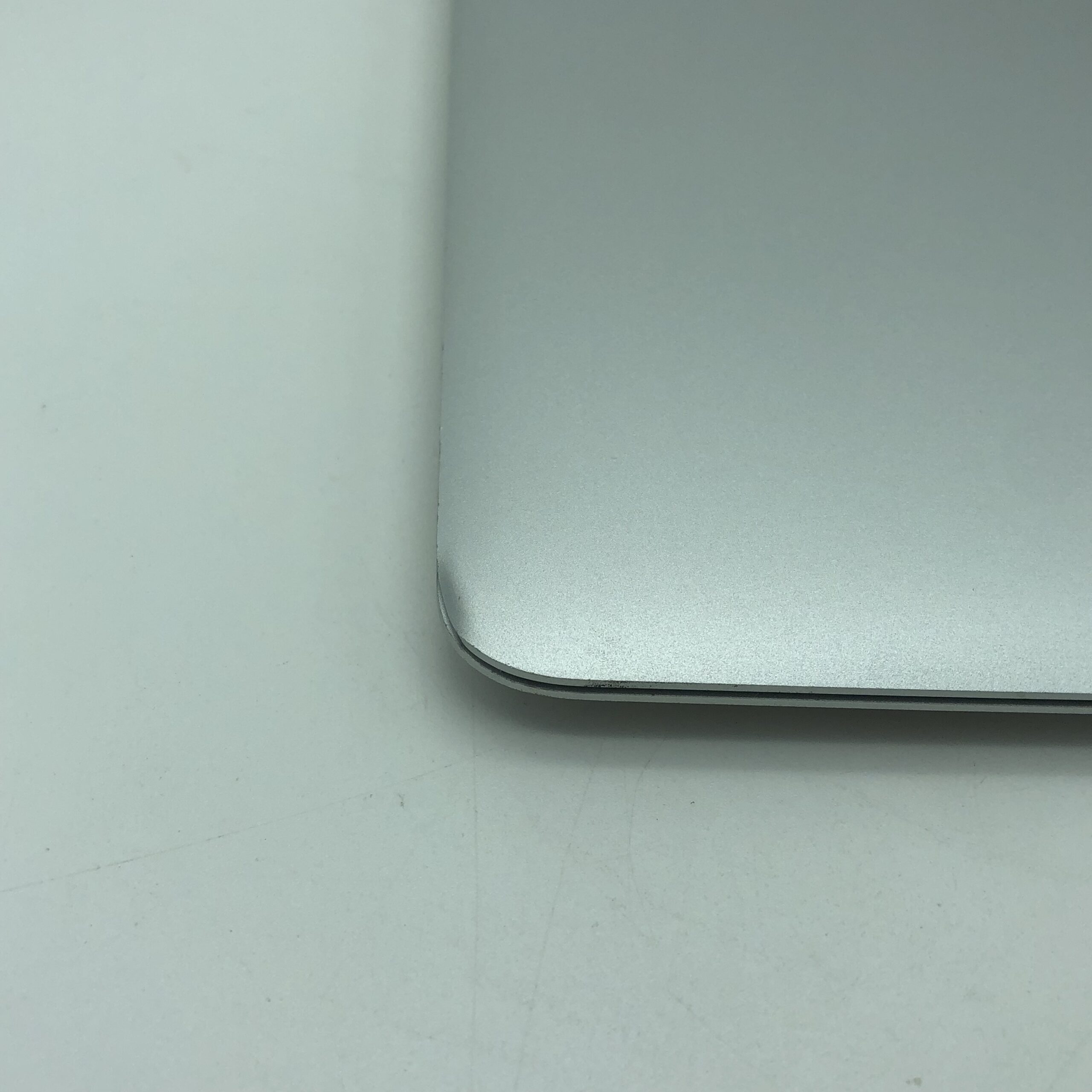 Apple MacBook Air 13" intel® Dual-Core i5 1.7GHz Mid 2011 (Ricondizionato) - immagine 3