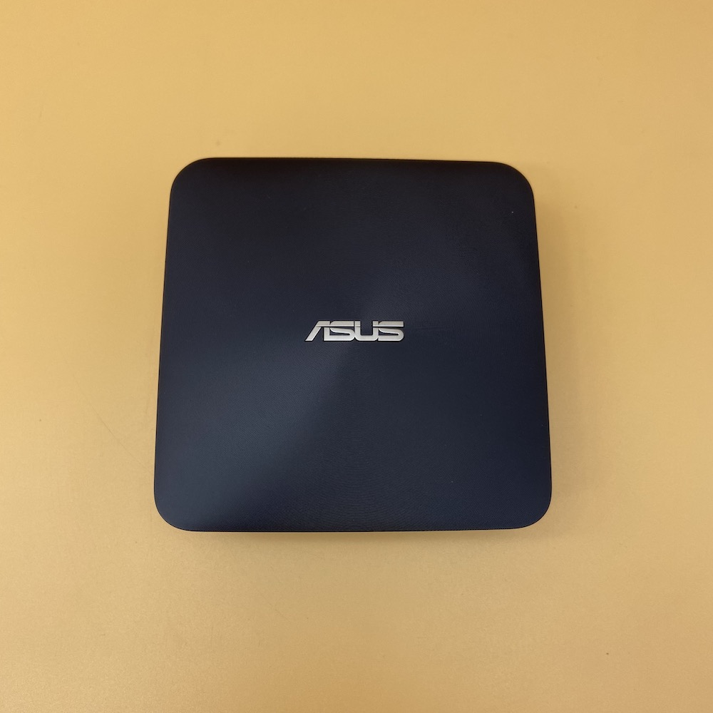 ASUS VivoMini Mini PC Ricondizionato (4GB, 128GB SSD) Windows 10 - Eccellente - immagine 2