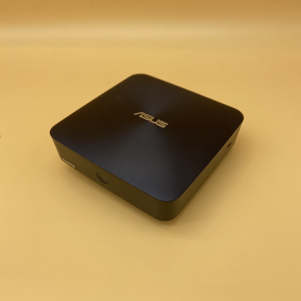 ASUS VivoMini Mini PC Ricondizionato (4GB, 128GB SSD) Windows 10 - Eccellente - immagine 3