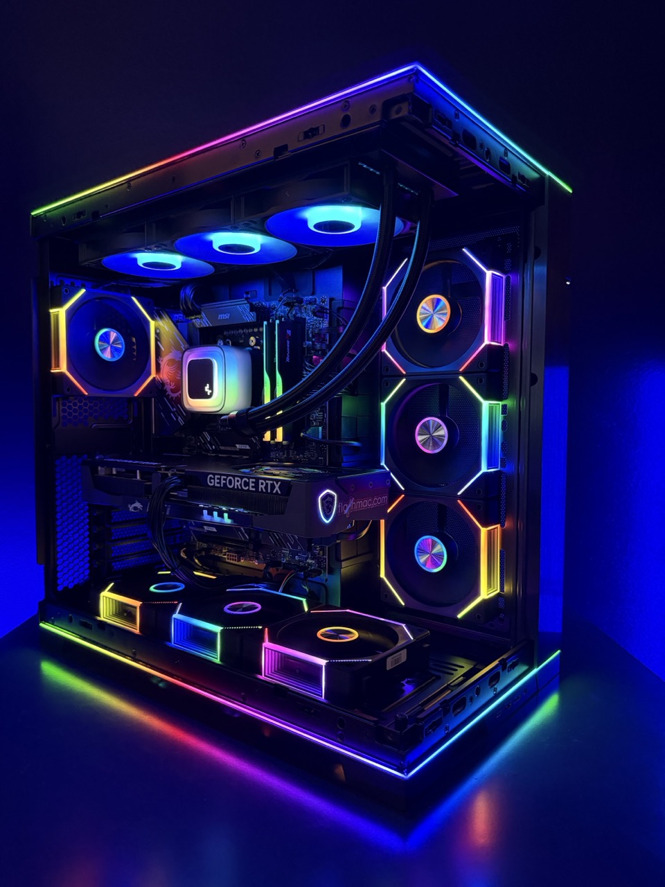 PC Gaming Workstation CRISTAL PRO MAX (Ryzen 9 9950X3D 16-core, 32GB, RTX 5080 16GB, 2TB, WiFi, Case Lian Li) - immagine 2